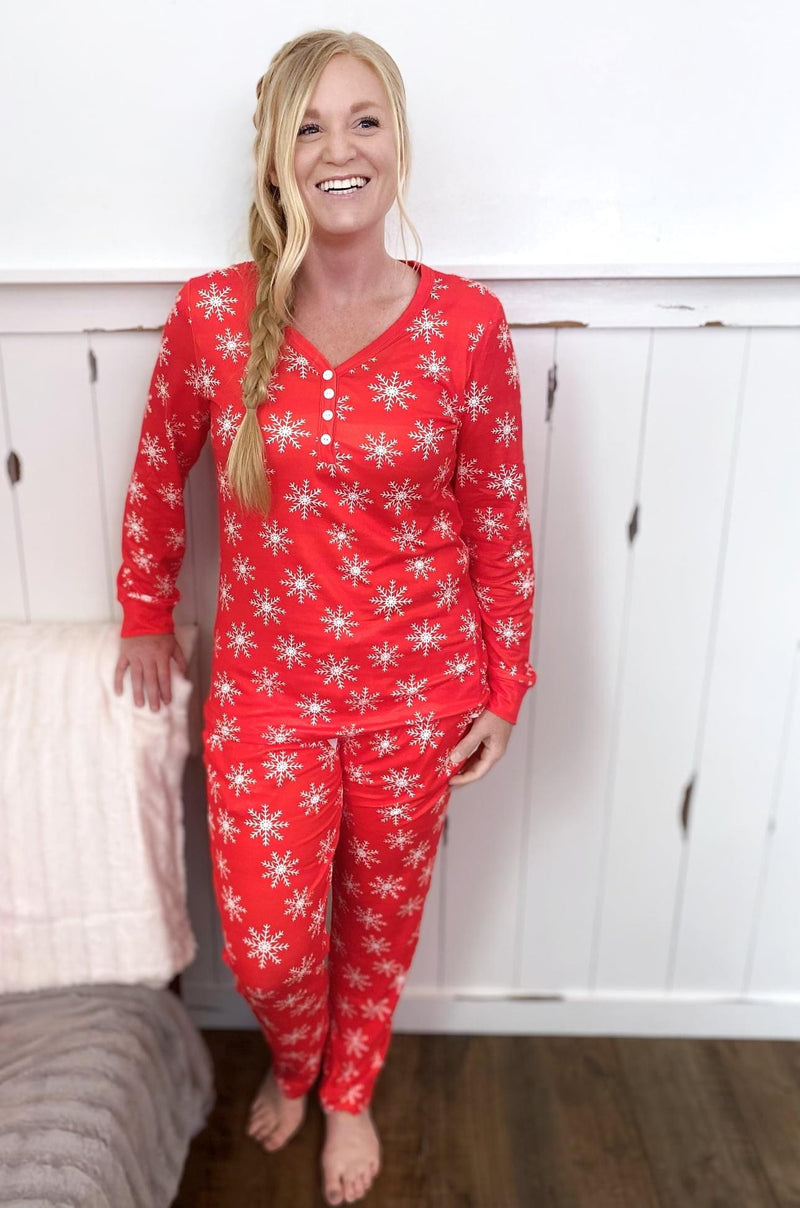 Buttery Soft Christmas Pjs - Red Snowflake